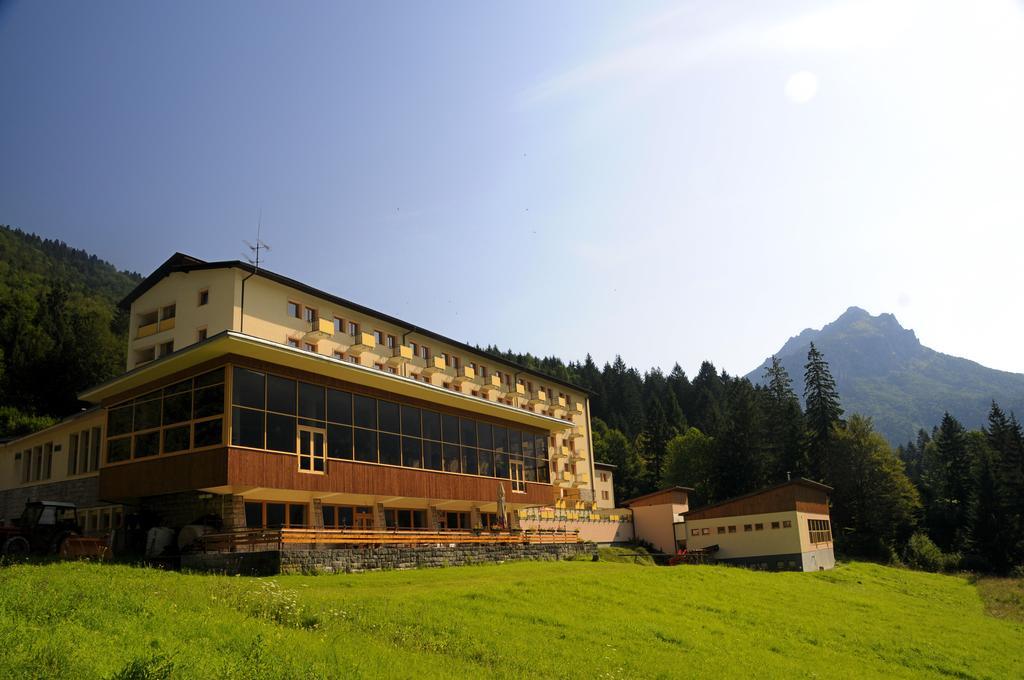 Hotel Boboty Terchová Esterno foto