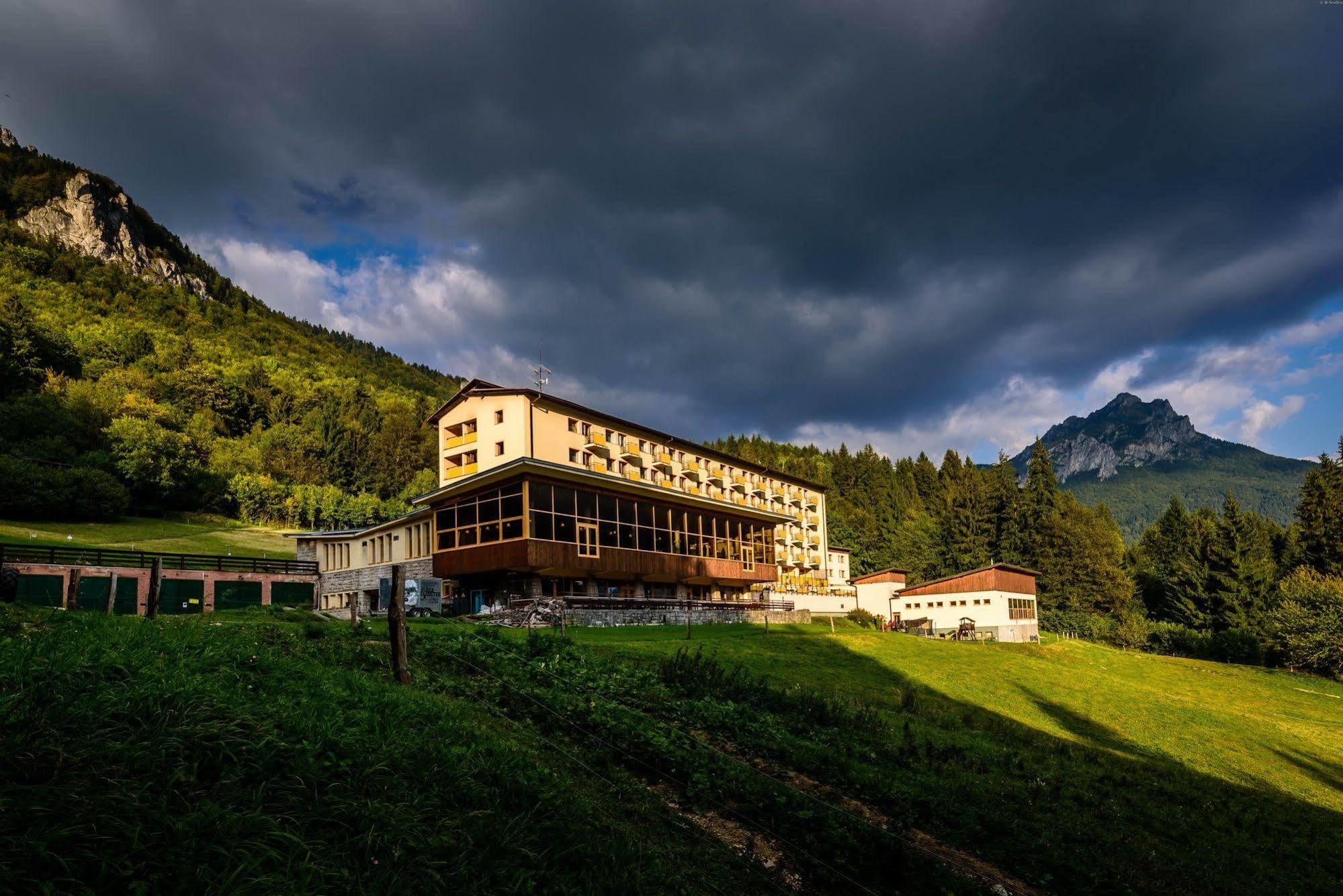Hotel Boboty Terchová Esterno foto