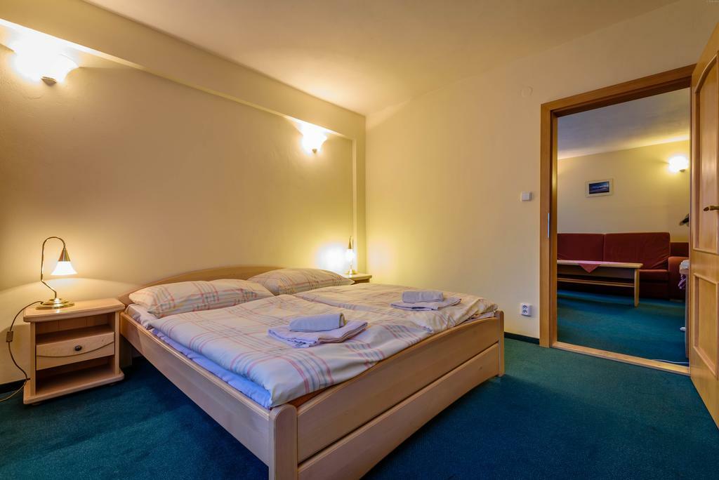 Hotel Boboty Terchová Esterno foto